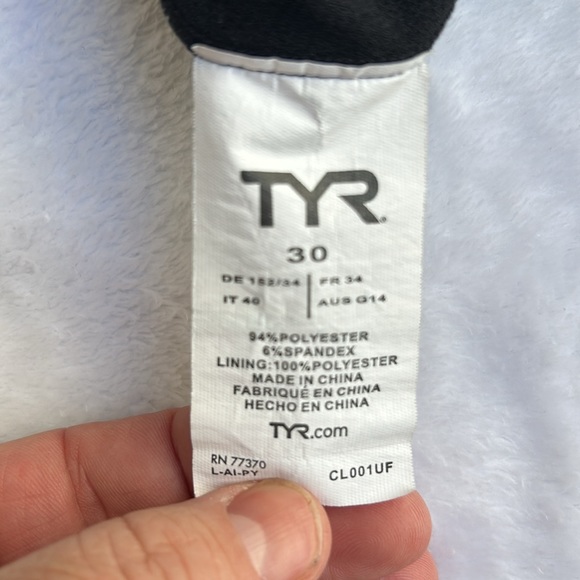 TYR one piece bathing suit multi coloured size 30 - Picture 7 of 7